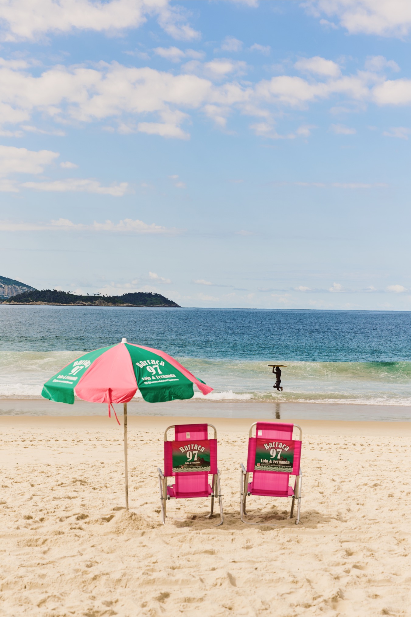 Magali Pascal ALEGRIA campaign, beach umbrella and chairs on Ipanema beach